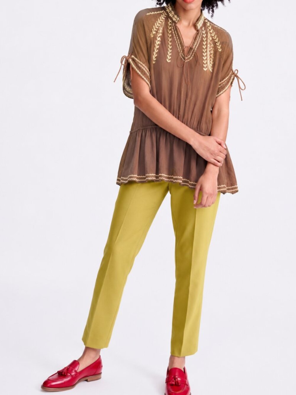Silk Chiffon Embroidered Detail Blouse (0341)